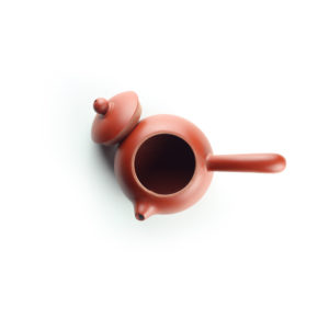 théière rouge